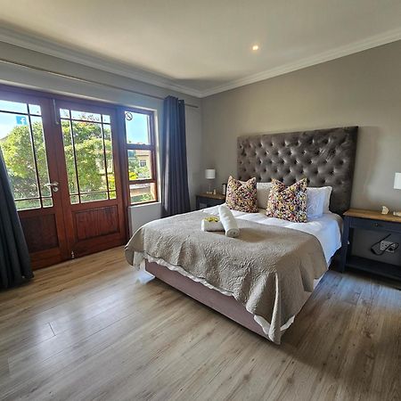 Six Whale Rock Gardens With Back Up Power For Load Shedding Apartment Plettenberg Bay Exterior photo