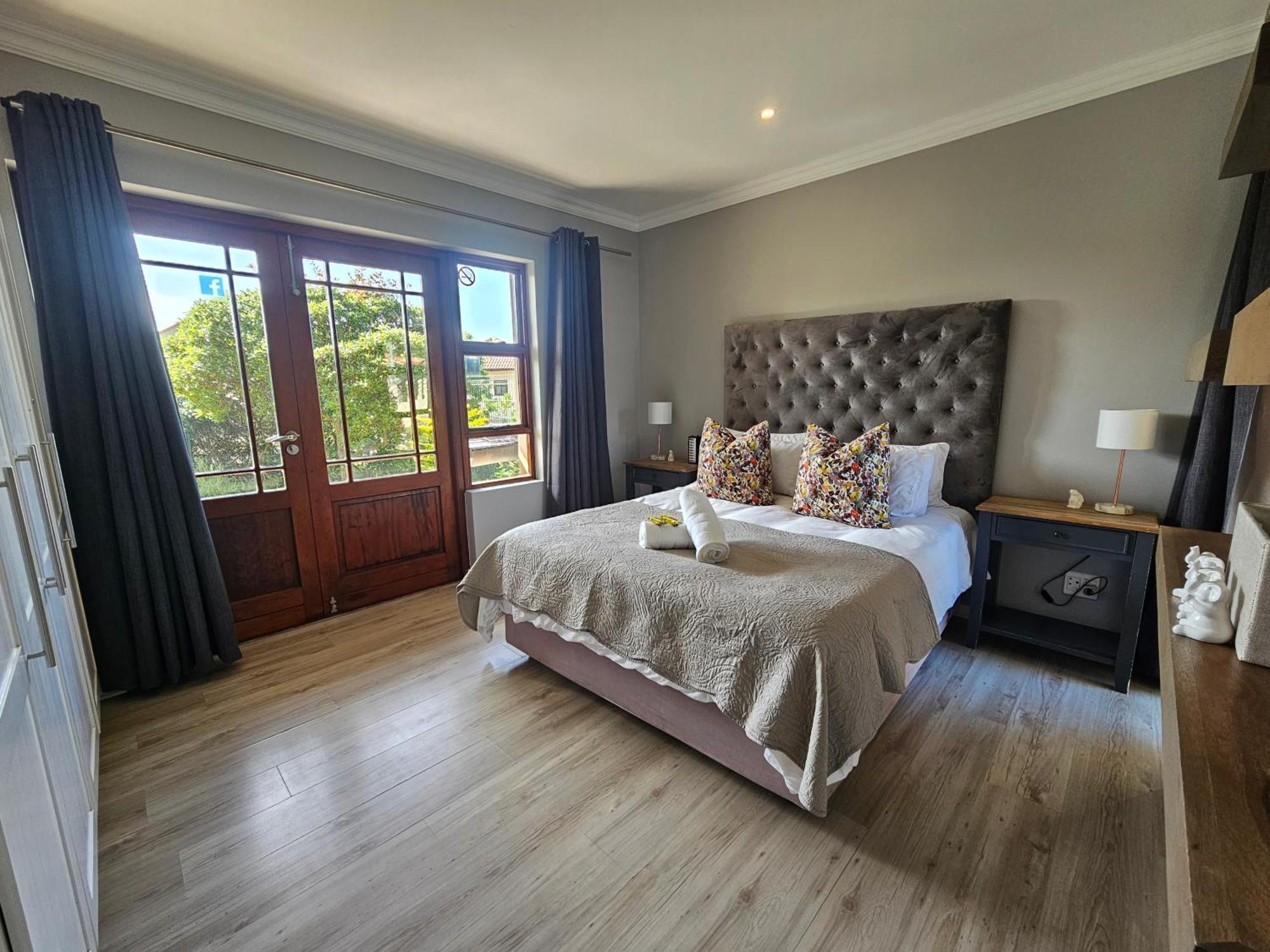 Six Whale Rock Gardens With Back Up Power For Load Shedding Apartment Plettenberg Bay Exterior photo